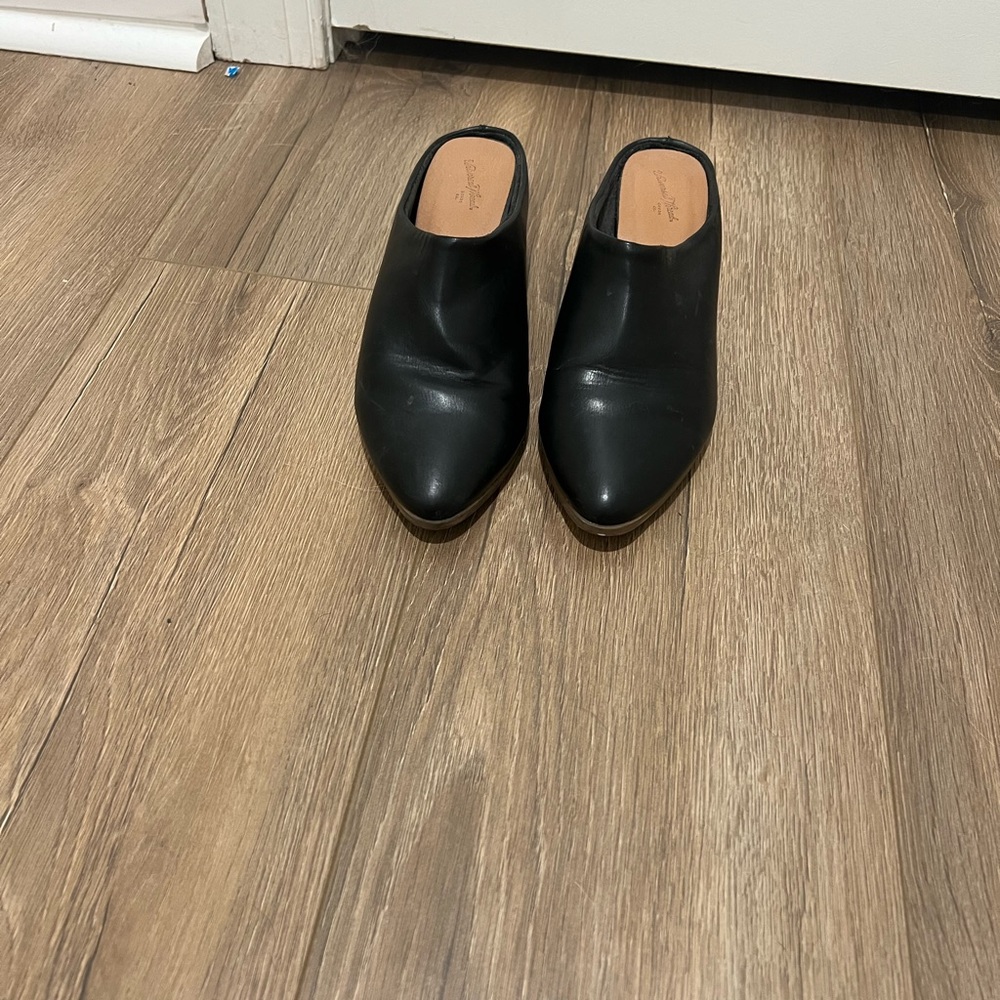 Black Leather Women’s Slip-On Shoes